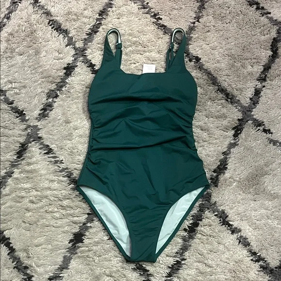 🎉HP🎉Cupshe Green One Piece Swimsuit - Picture 4 of 8